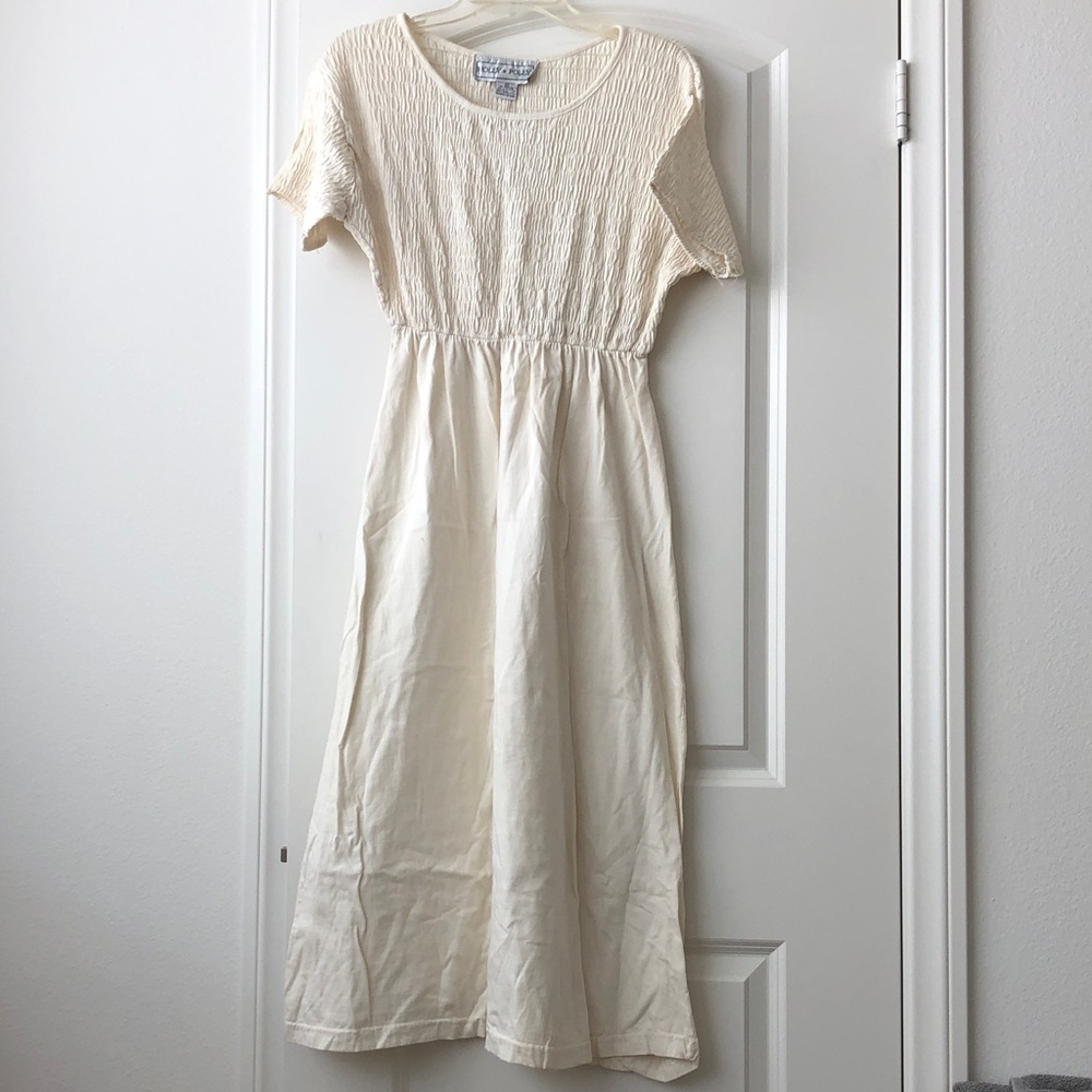 Cream Textured Maxi Dress - Picture 2 of 9